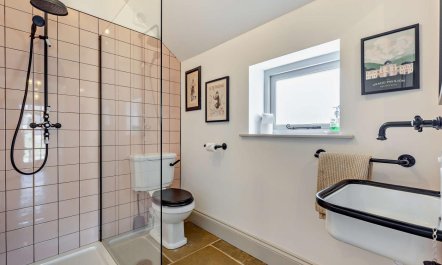 7 Bed in Tansley 8