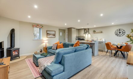 2 Bed in Castleton 2