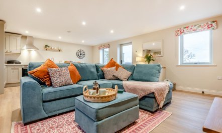 2 Bed in Castleton 9