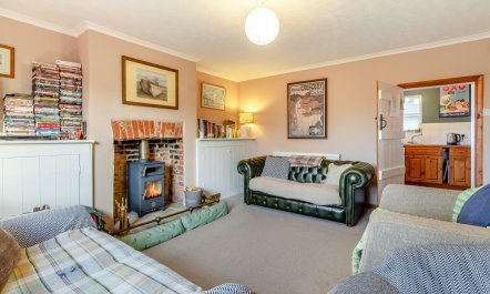 2 Bed in South Cove 6