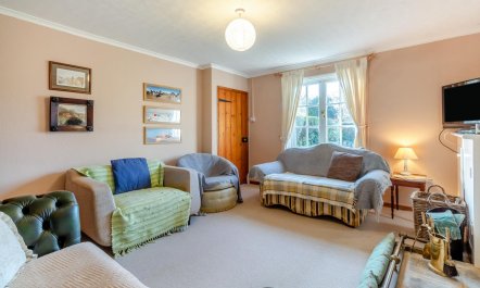 2 Bed in South Cove 7