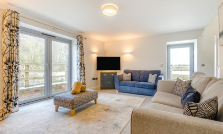 5 Bed in Walcott 7