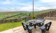 4 Bed in Low Row 1