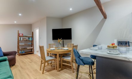 2 Bed in Latton 3