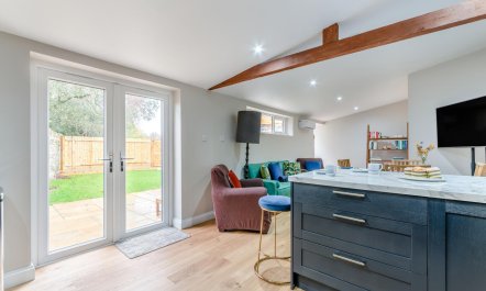 2 Bed in Latton 9