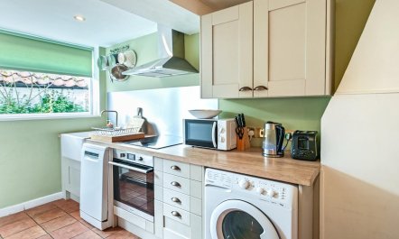 2 Bed in Burnham Market 2