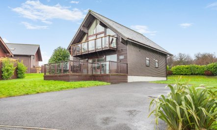 4 Bed in Winnards Perch