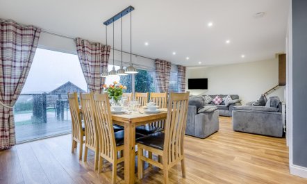 4 Bed in Winnards Perch 4