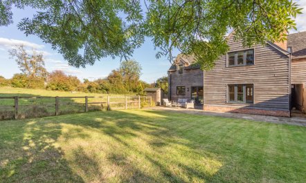 4 Bed in Ashby Folville