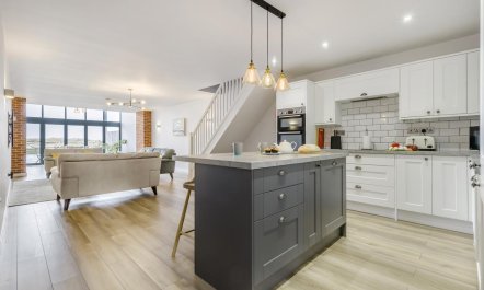 3 Bed in Walcott
