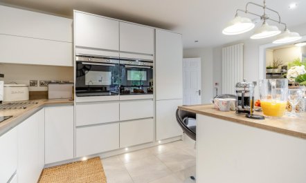 3 Bed in Brithdir 5