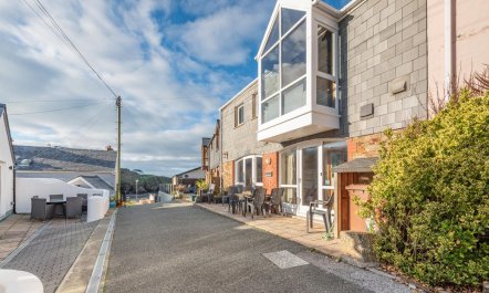 3 Bed in Little Haven