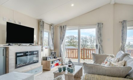 2 Bed in Upton 3