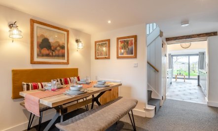 2 Bed in Thornford 5