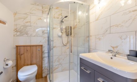2 Bed in Thornford 4
