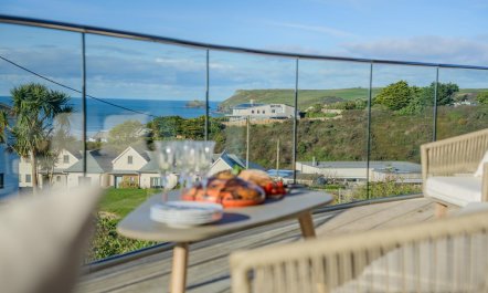 5 Bed in Polzeath 4