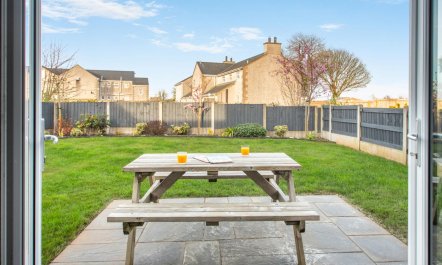 3 Bed in Brynteg 5