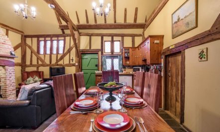 2 Bed in Ashburnham 8