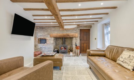 4 Bed in Peterchurch 1
