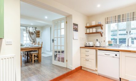 5 Bed in Brassington 8