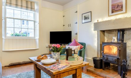5 Bed in Brassington 3
