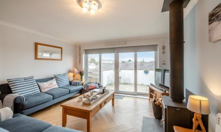 3 Bed in Abersoch 1