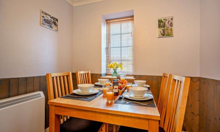 2 Bed in Ravenscar 6