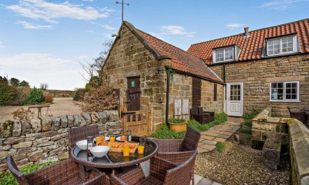 2 Bed in Ravenscar
