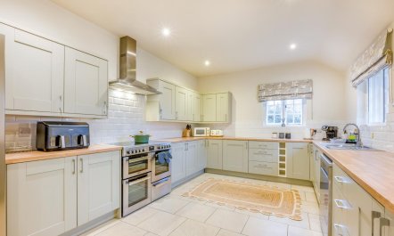4 Bed in Holkham 8