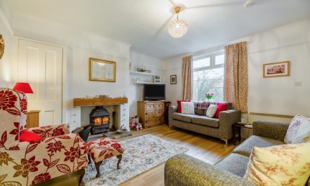 3 Bed in Seahouses