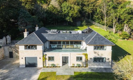 5 Bed in Lulworth Cove 2