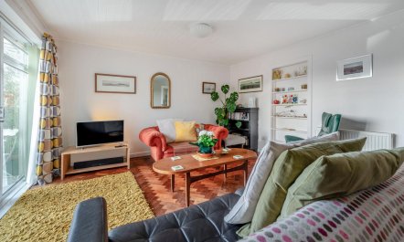 2 Bed in Tenby 8