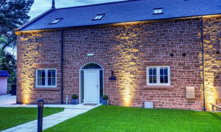 2 Bed in Brampton