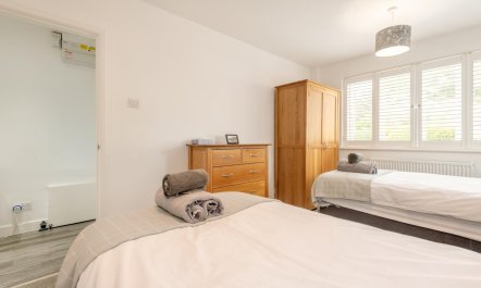 2 Bed in Southbourne 9