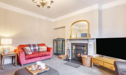 3 Bed in Lynton 2