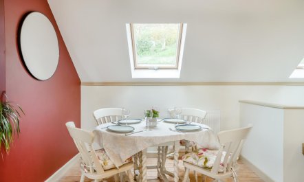 2 Bed in Longhope 8