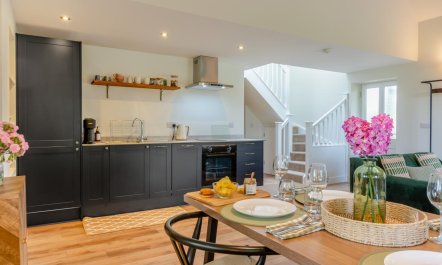 2 Bed in Waldron 4