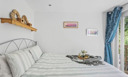2 Bed in Shaldon 7