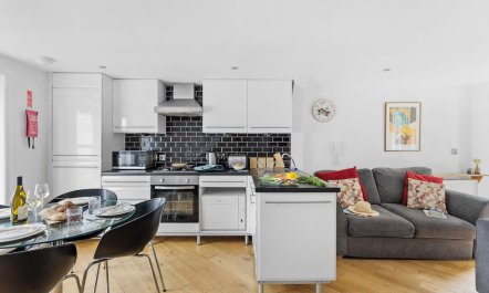 2 Bed in Shaldon 1