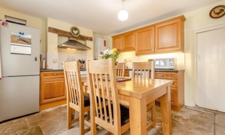 3 Bed in Weymouth 5
