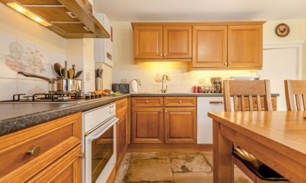 3 Bed in Weymouth 9