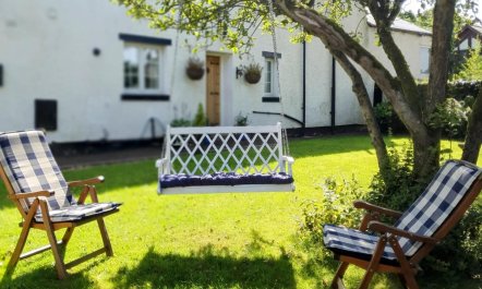 2 Bed in Brampton 9