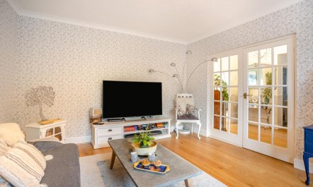 4 Bed in Bishopston