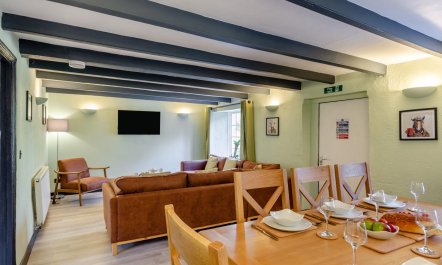 4 Bed in Looe 6