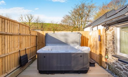 4 Bed in Looe 2