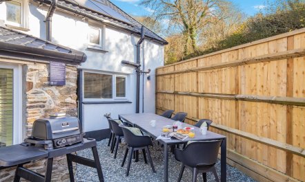 4 Bed in Looe 3