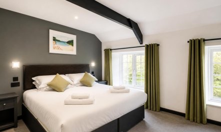 4 Bed in Looe 9