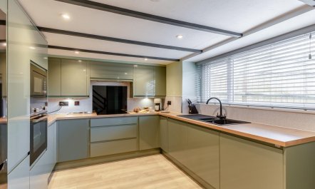 4 Bed in Looe 7