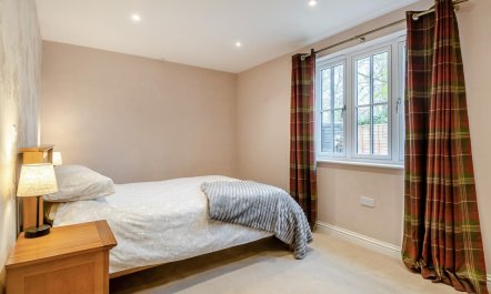 1 Bed in Dickleburgh 8