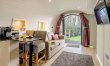 1 Bed in Cowbridge 3